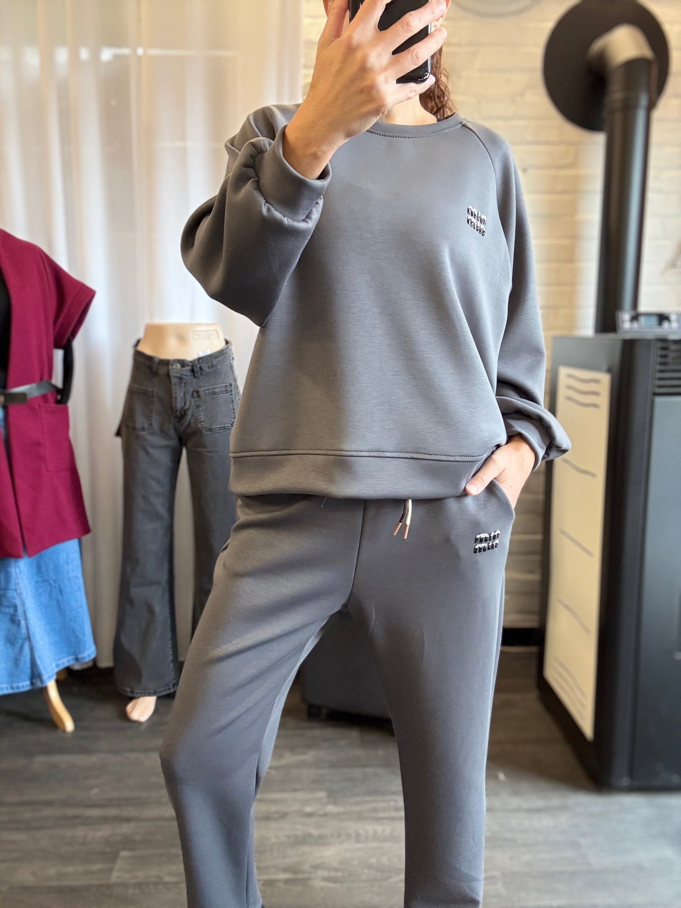 Ensemble jogging gris FREYA