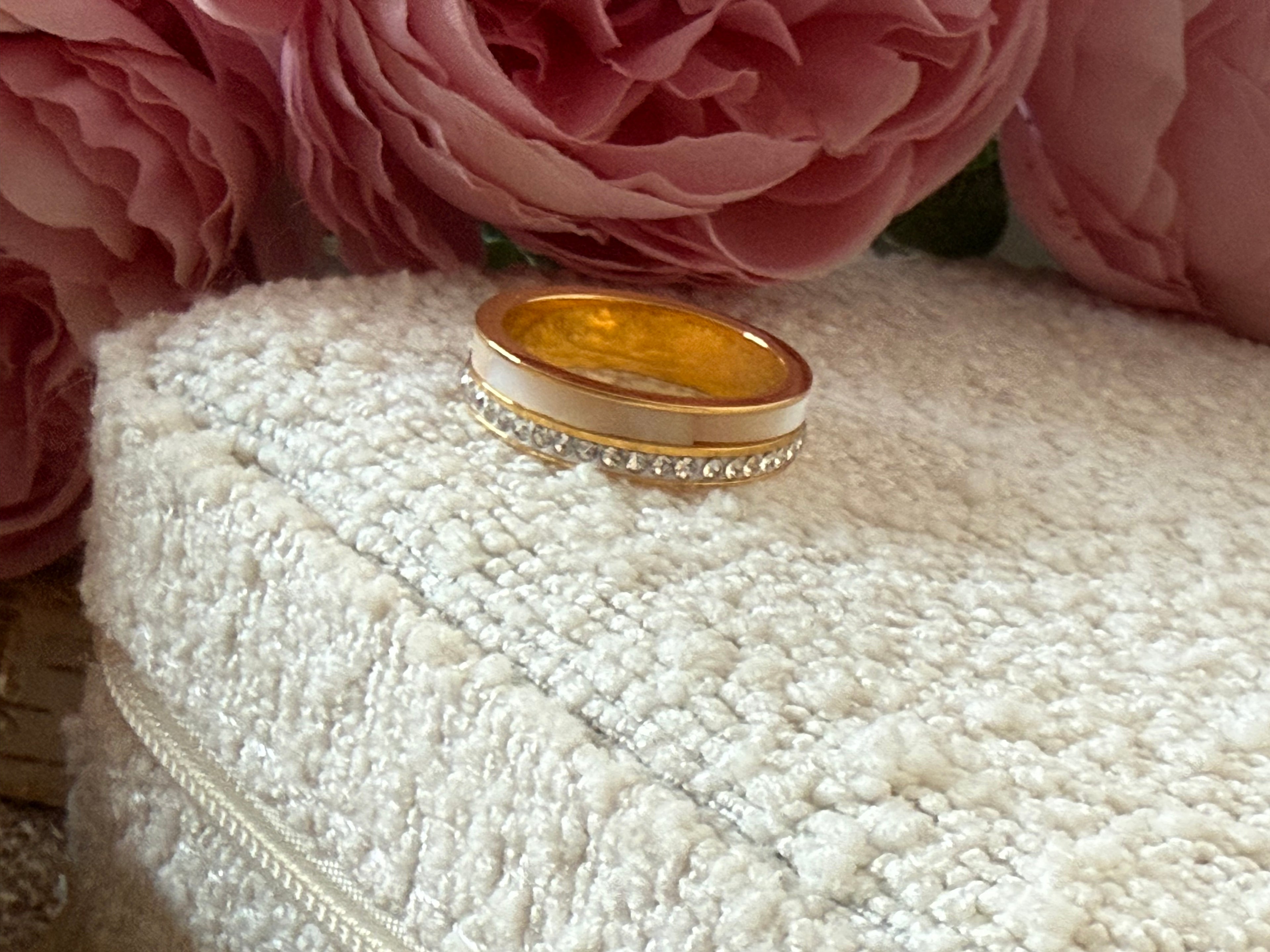 Bague acier nacre doré taille 17 OLA